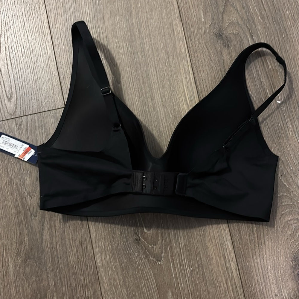 GapBody Women's Everyday Essentials Wireless Bra Black Size 34D - Picture 3 of 3